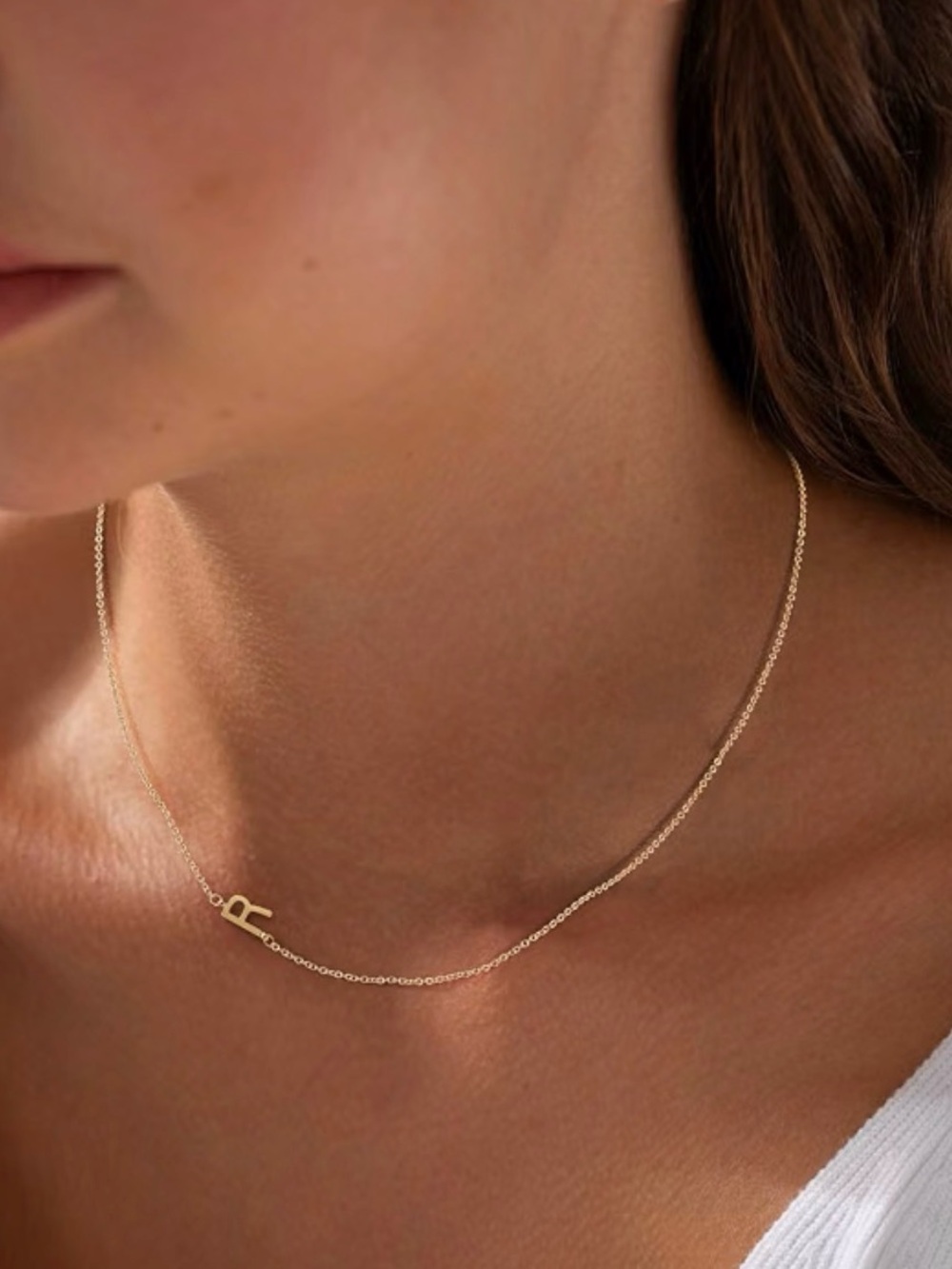 Gold Initial 'R' Necklace - Dainty Women’s Letter Pendant